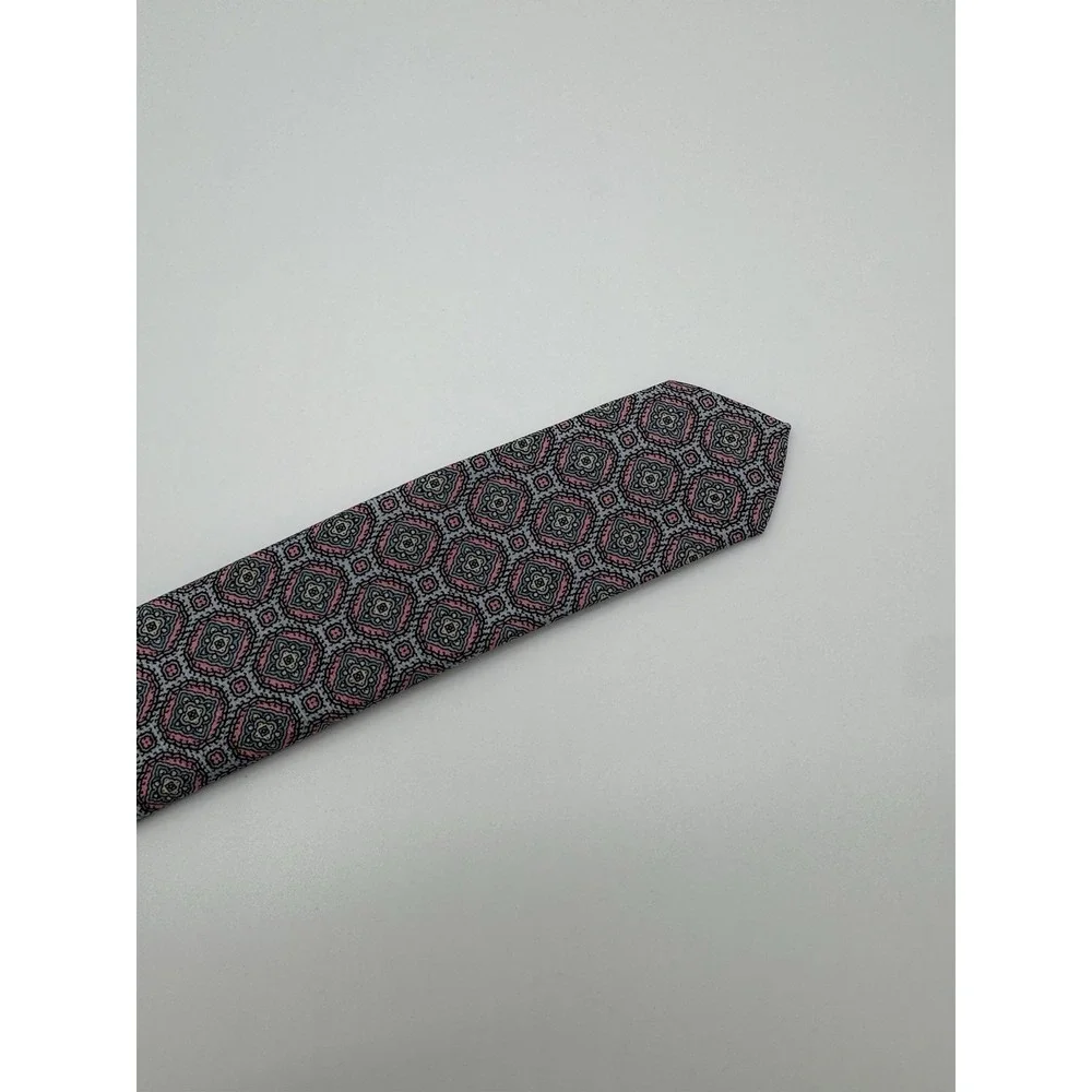 Barneys New‎ York Silk Tie Geometric Medallion Gray Pink Blue Made USA Classic